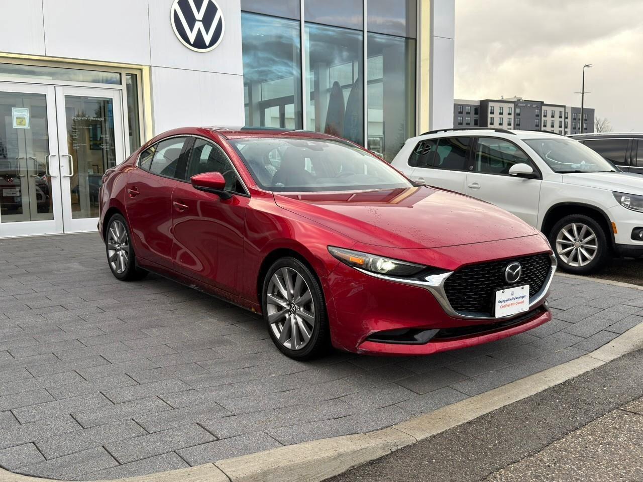 2019 Mazda MAZDA3 GTONE-OWNER, ACCIDENT-FREE, AWD, BOSE AUDIO, SUNRO Photo