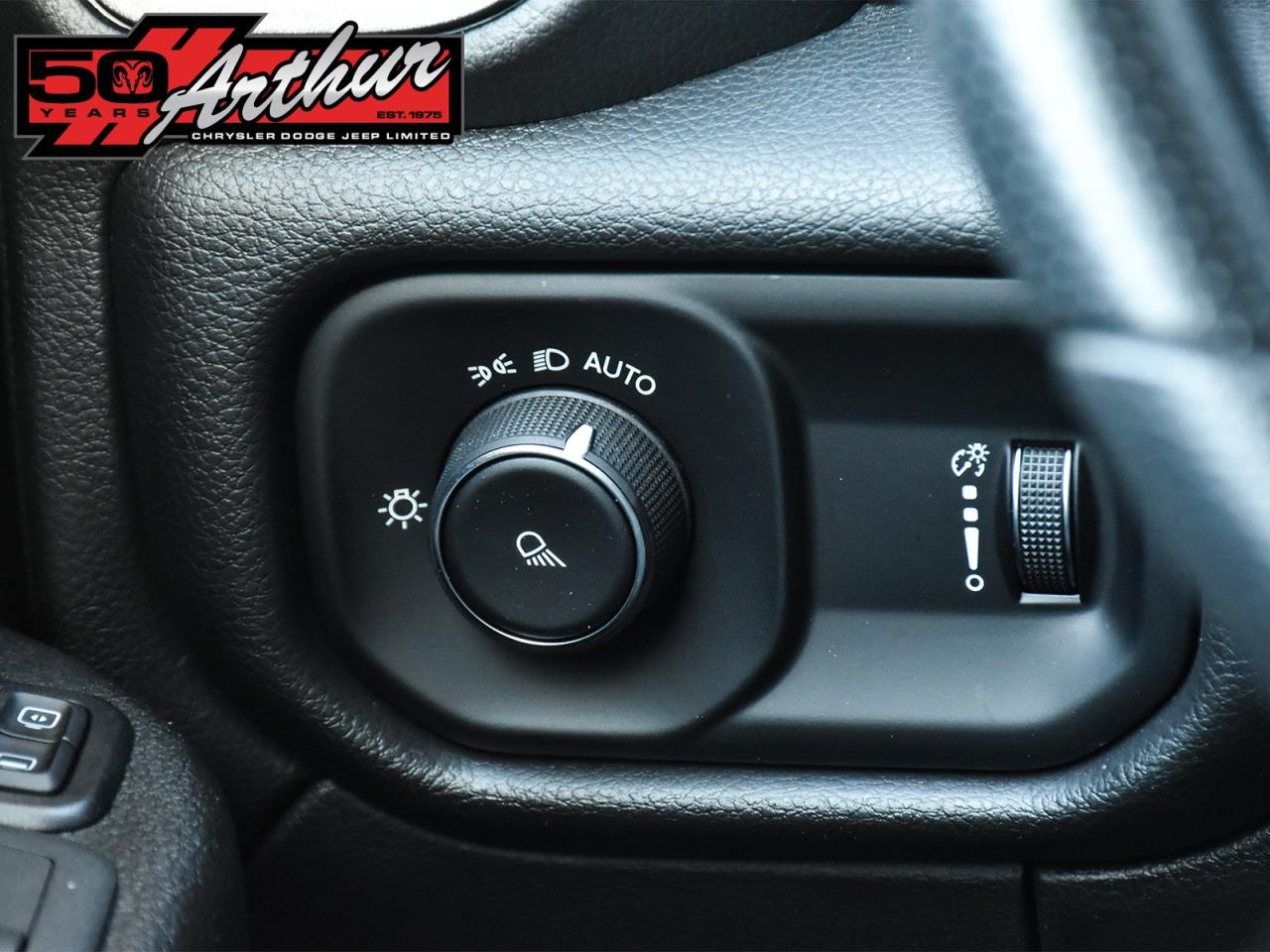 2023 RAM 2500 TRADESMAN CREW CAB 4X4 8FT BOX Photo