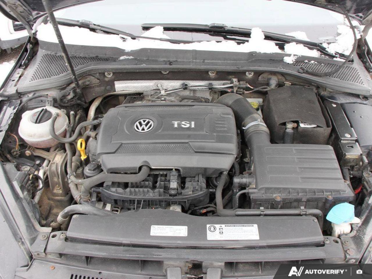 2016 Volkswagen Golf 1.8 TSI TrendlineAS-TRADED, HTD SEATS, BACKUP CAM, Photo