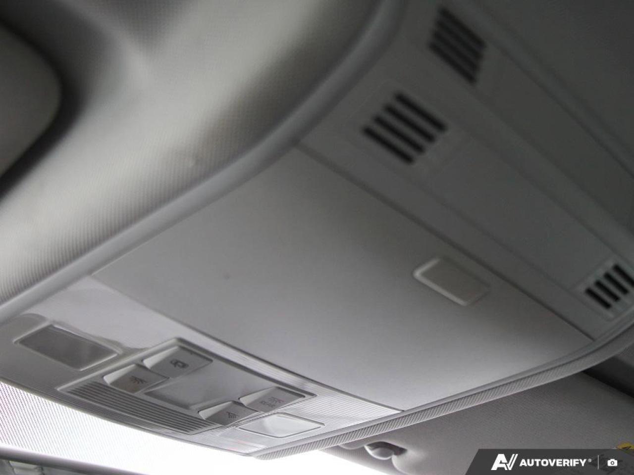 2016 Volkswagen Golf 1.8 TSI TrendlineAS-TRADED, HTD SEATS, BACKUP CAM, Photo