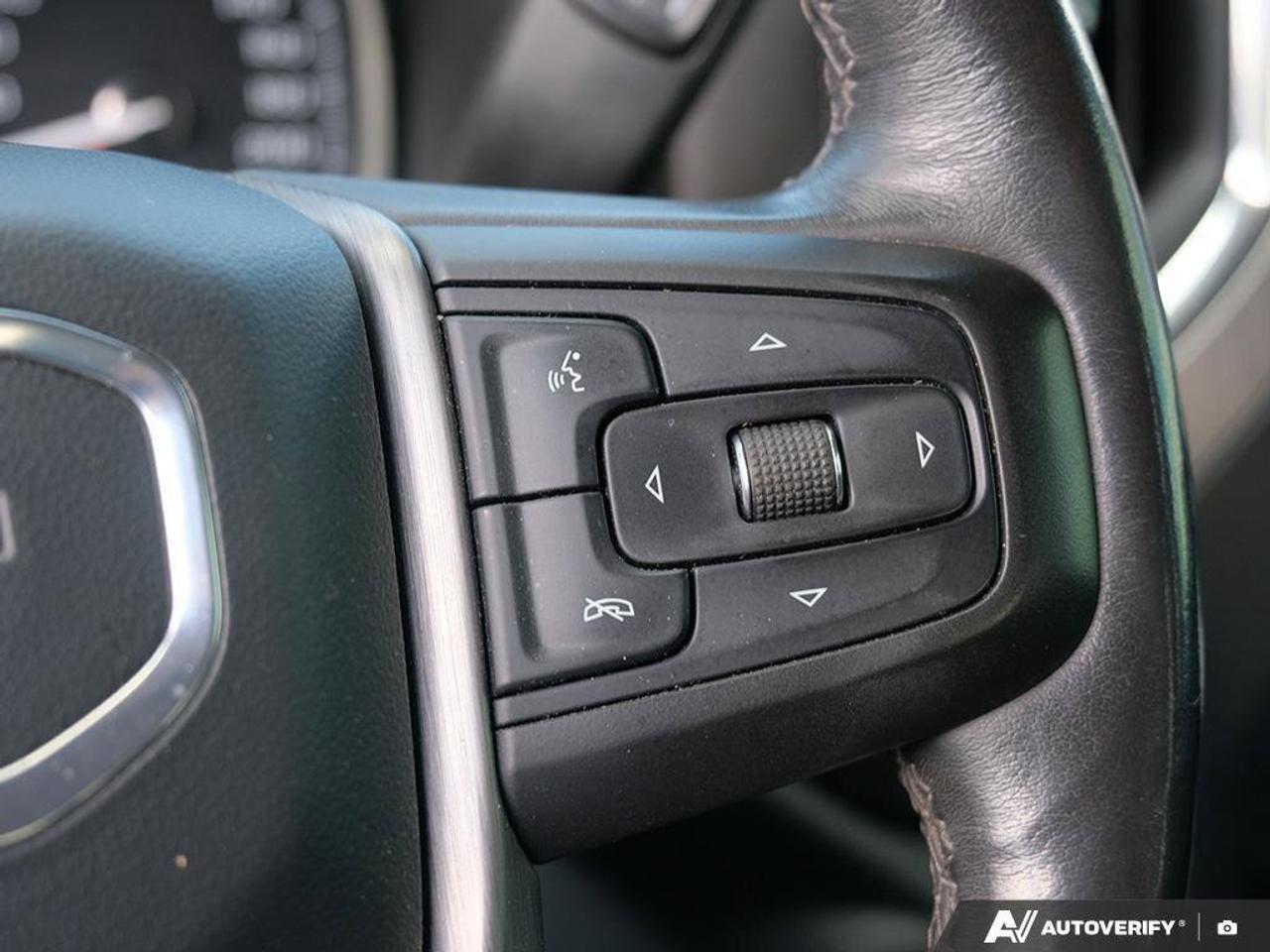 2019 GMC Sierra 1500 DenaliDENALI ULTIMATE, CREW, 4X4, 6.2L, NAV, ROOF, Photo