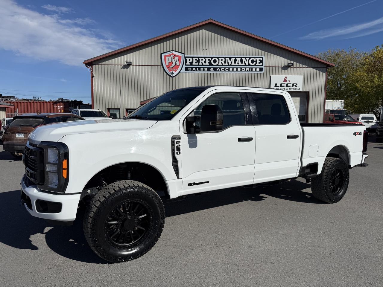 2023 Ford F-250 XLT BDS LEVEL/WHEEL/TIRE/LEATHER PKG!! Photo2