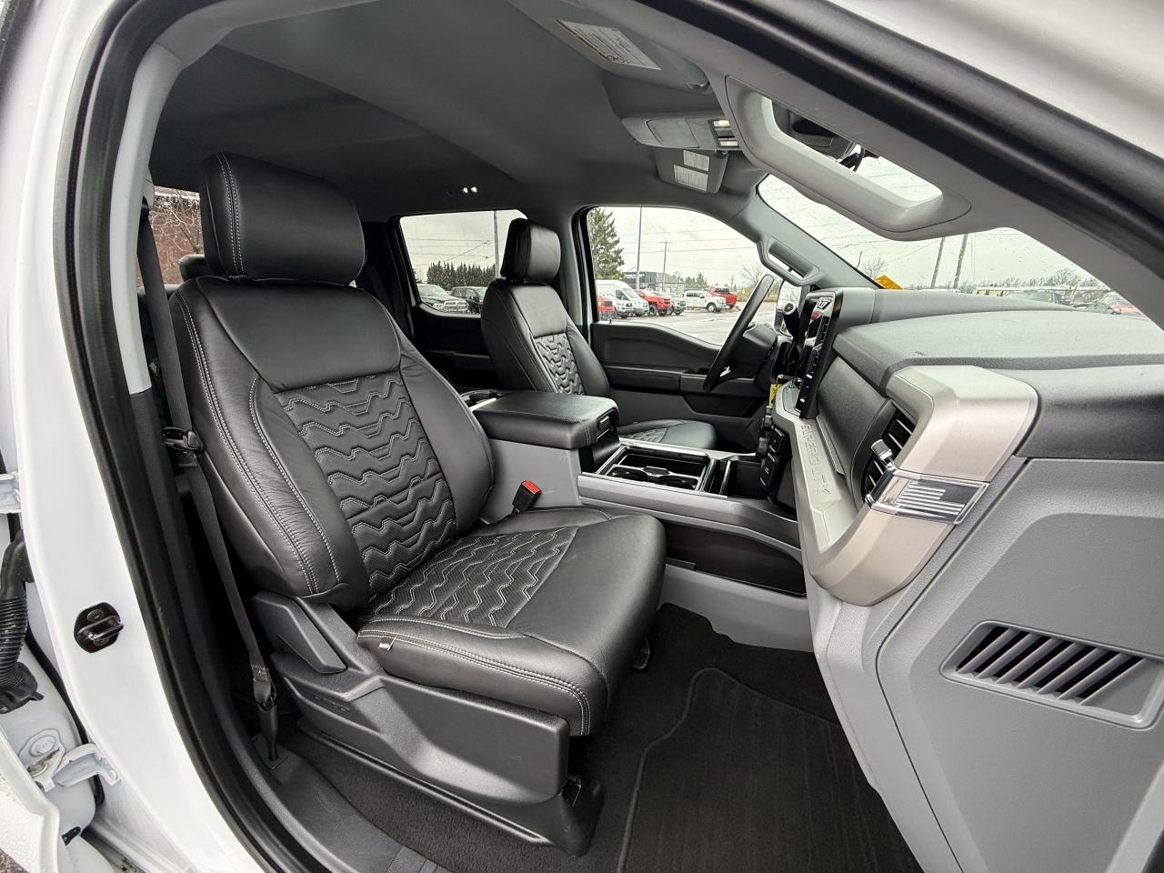 2023 Ford F-250 XLT BDS LEVEL/WHEEL/TIRE/LEATHER PKG!! Photo