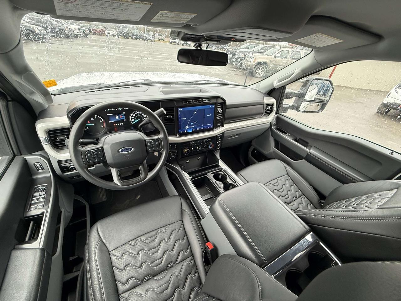 2023 Ford F-250 XLT BDS LEVEL/WHEEL/TIRE/LEATHER PKG!! Photo