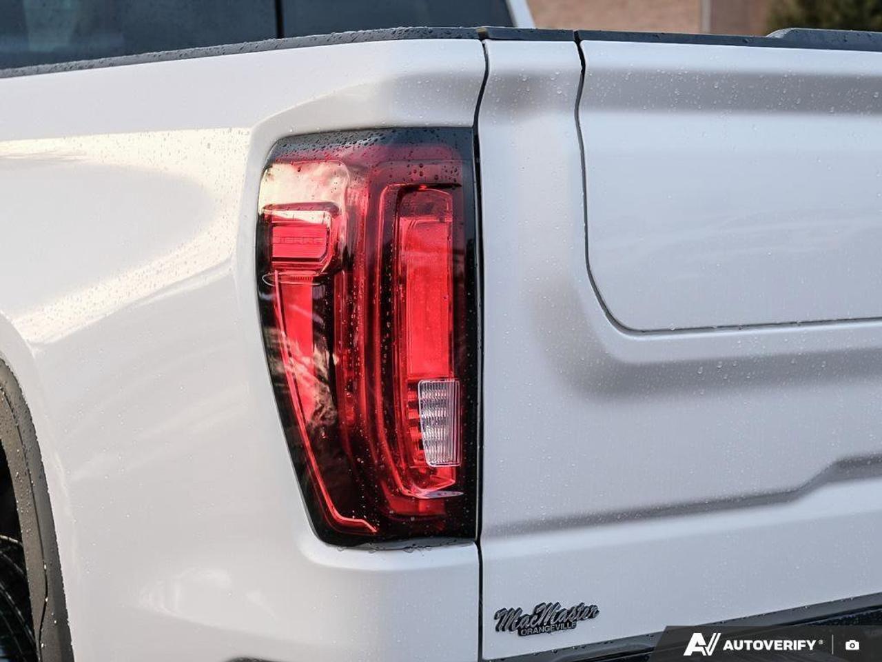 2025 GMC Sierra 1500 DenaliDENALI RESERVE, 4X4, CREW, DURAMAX, NAV, ROO Photo