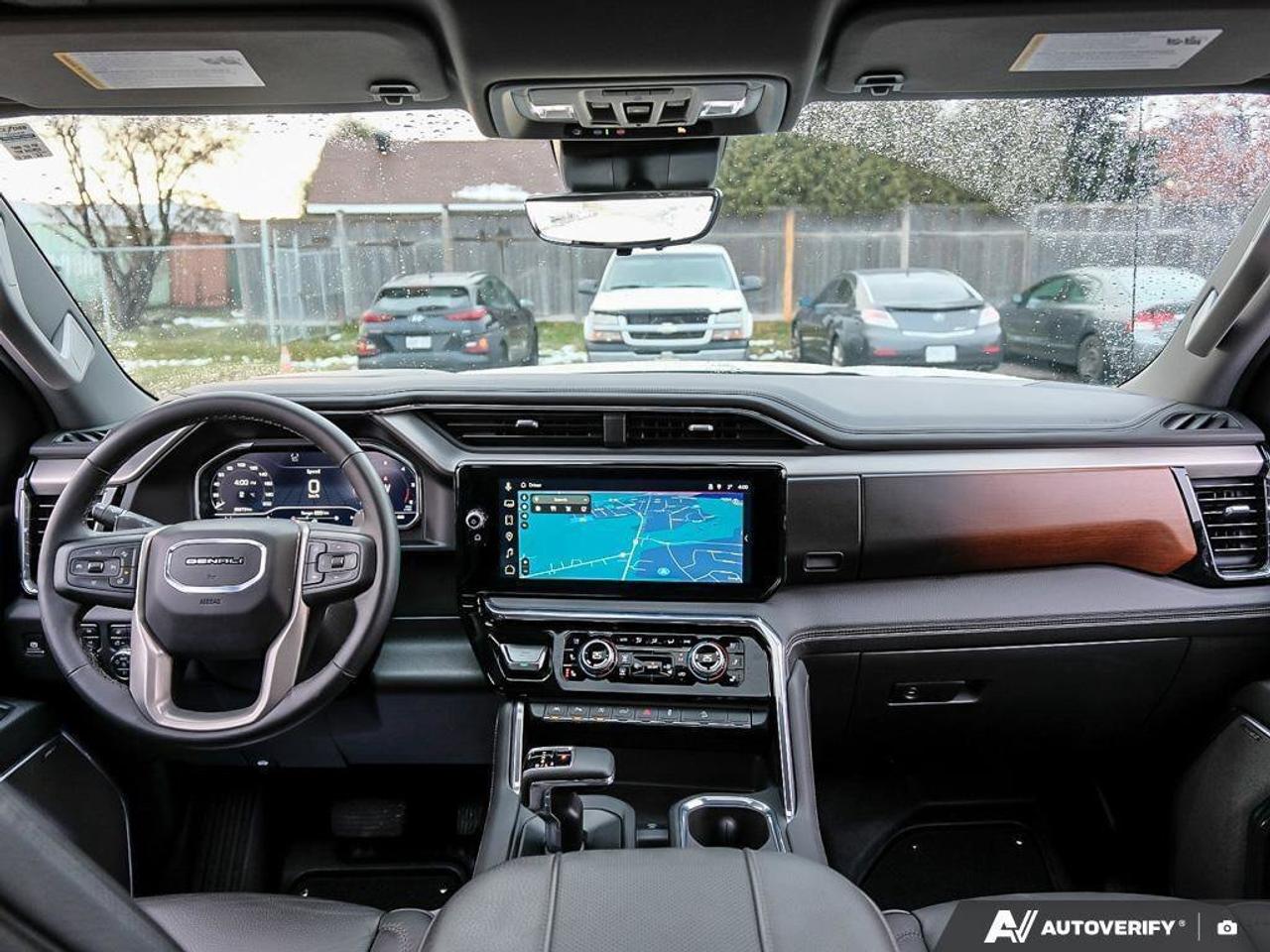 2025 GMC Sierra 1500 DenaliDENALI RESERVE, 4X4, CREW, DURAMAX, NAV, ROO Photo