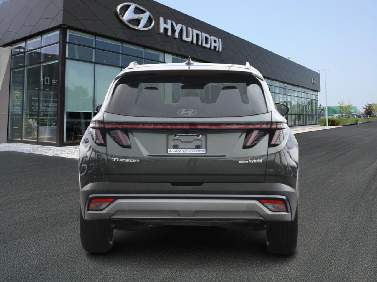 2025 Hyundai Tucson Hybrid Ultimate / Sunroof / Heated Seats / Navigation Photo