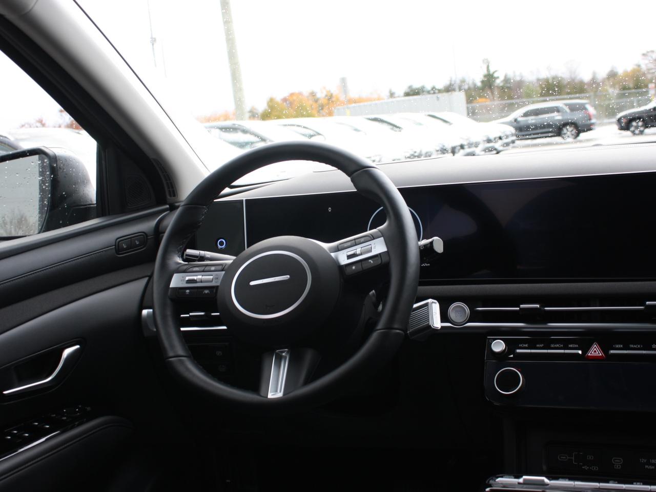 2025 Hyundai Tucson Hybrid Ultimate / Sunroof / Heated Seats / Navigation Photo