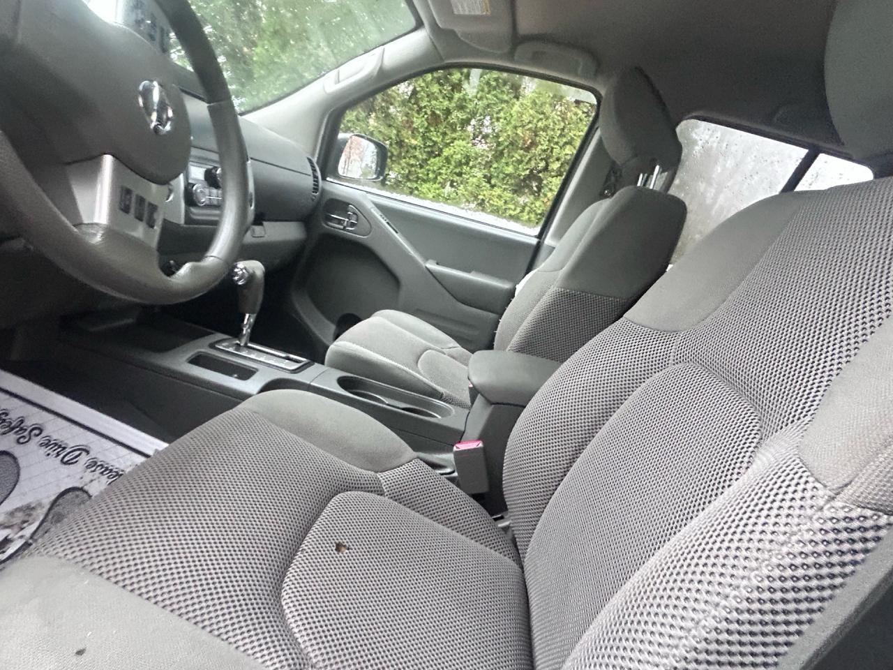 2019 Nissan Frontier Crew Cab SV Long Bed 4x4 Auto Photo