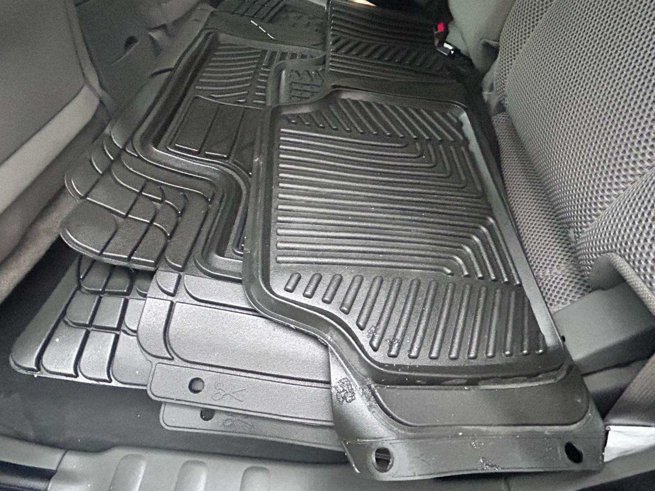 2019 Nissan Frontier Crew Cab SV Long Bed 4x4 Auto Photo