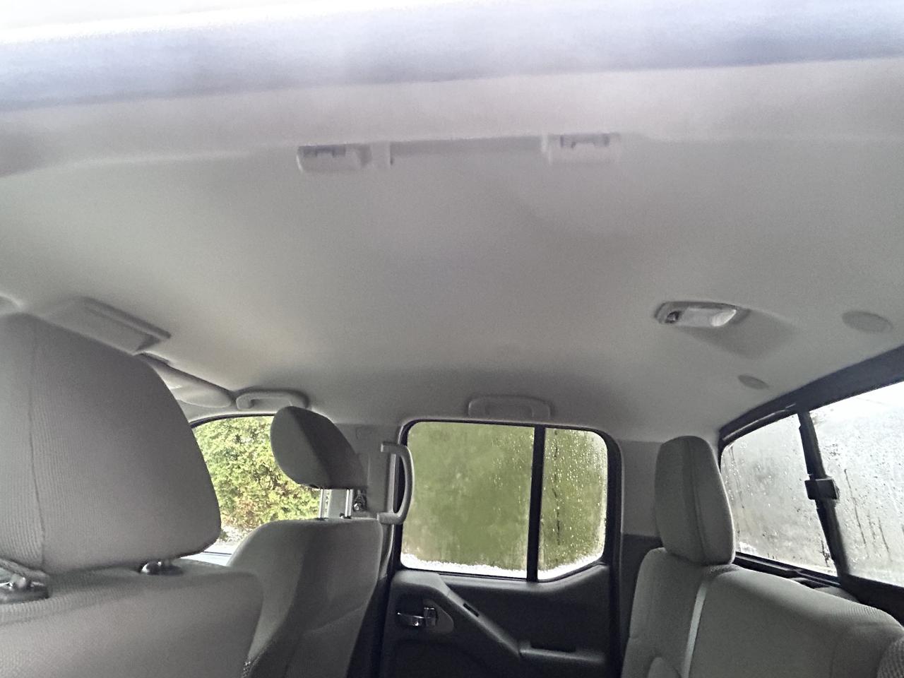 2019 Nissan Frontier Crew Cab SV Long Bed 4x4 Auto Photo