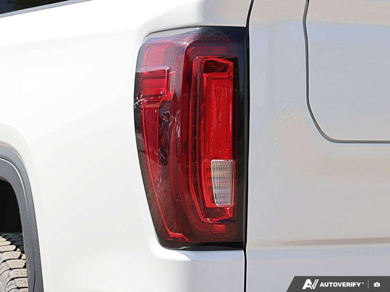 2025 GMC Sierra 1500 DENALI PREMIUM, DURAMAX, CREW, 4X4, LOADED, 1-OWNER! Photo