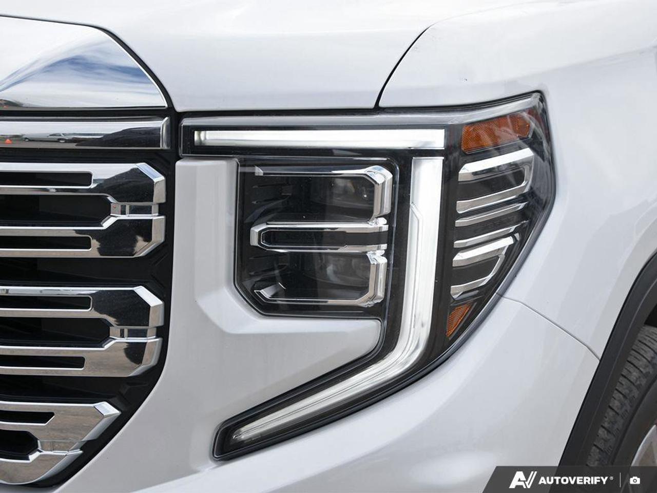 2023 GMC Sierra 1500 DenaliDENALI RESERVE, DURAMAX, LOADED, 1-OWNER! Photo