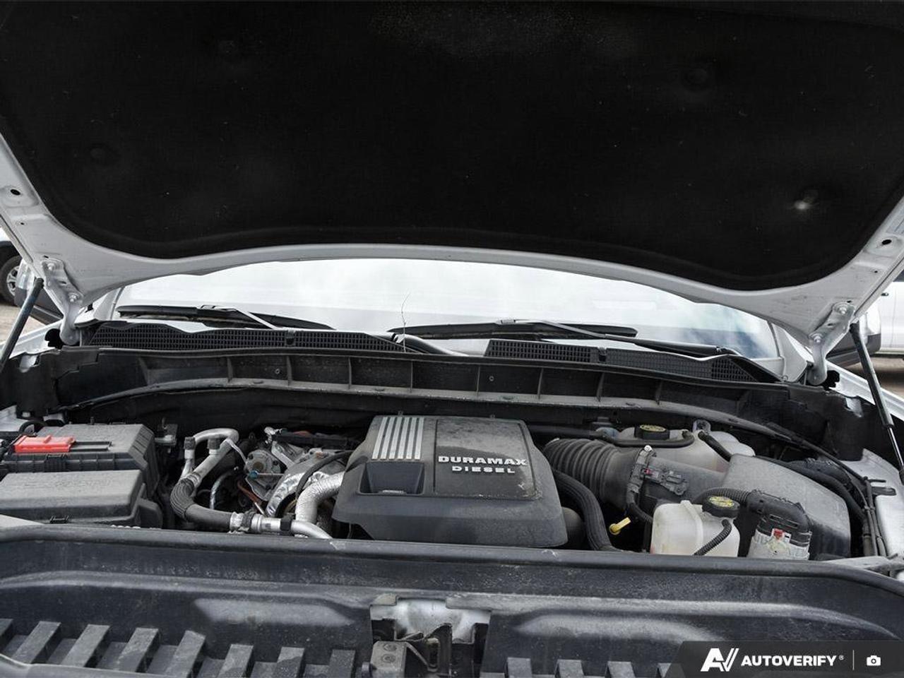 2023 GMC Sierra 1500 DenaliDENALI RESERVE, DURAMAX, LOADED, 1-OWNER! Photo