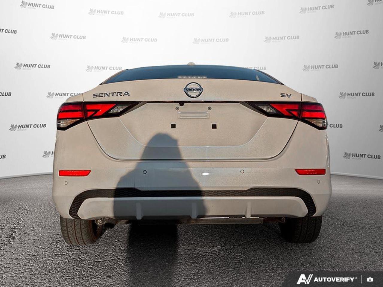 2023 Nissan Sentra SV Photo