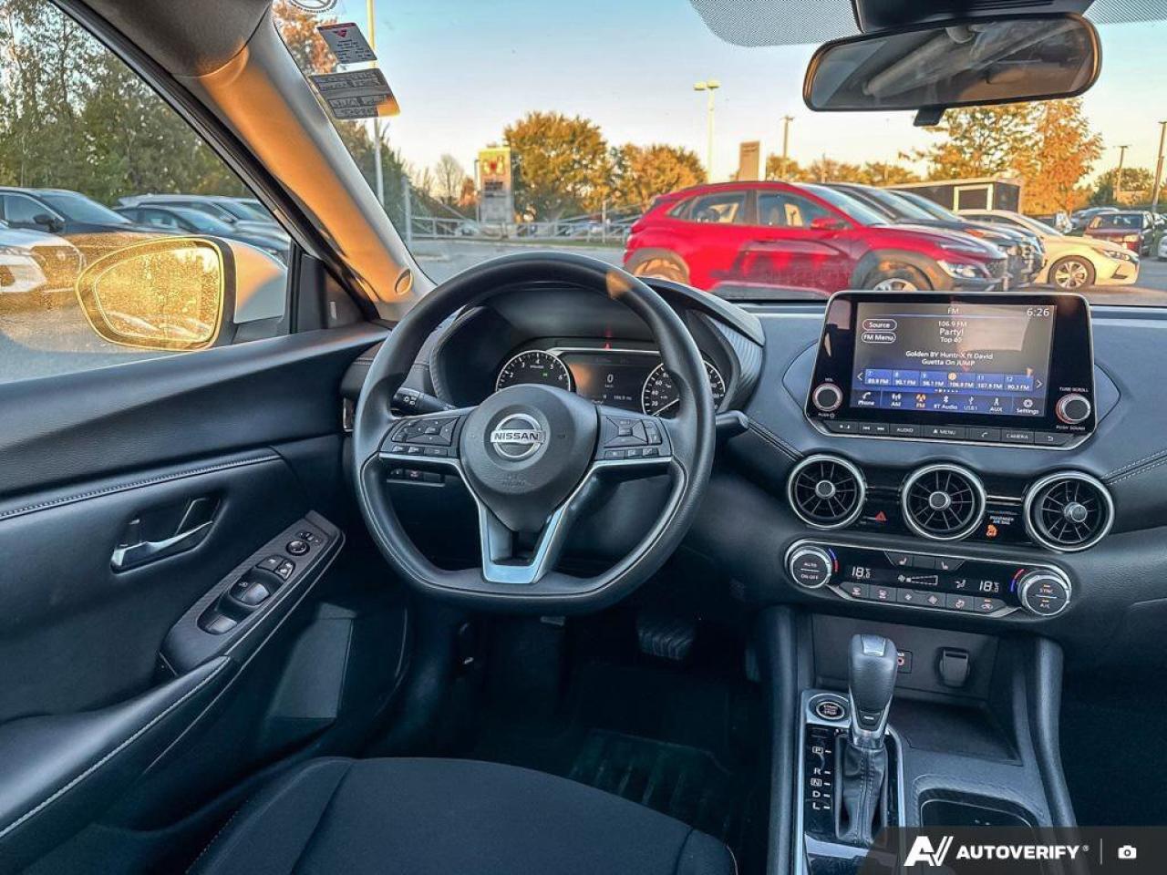 2023 Nissan Sentra SV Photo