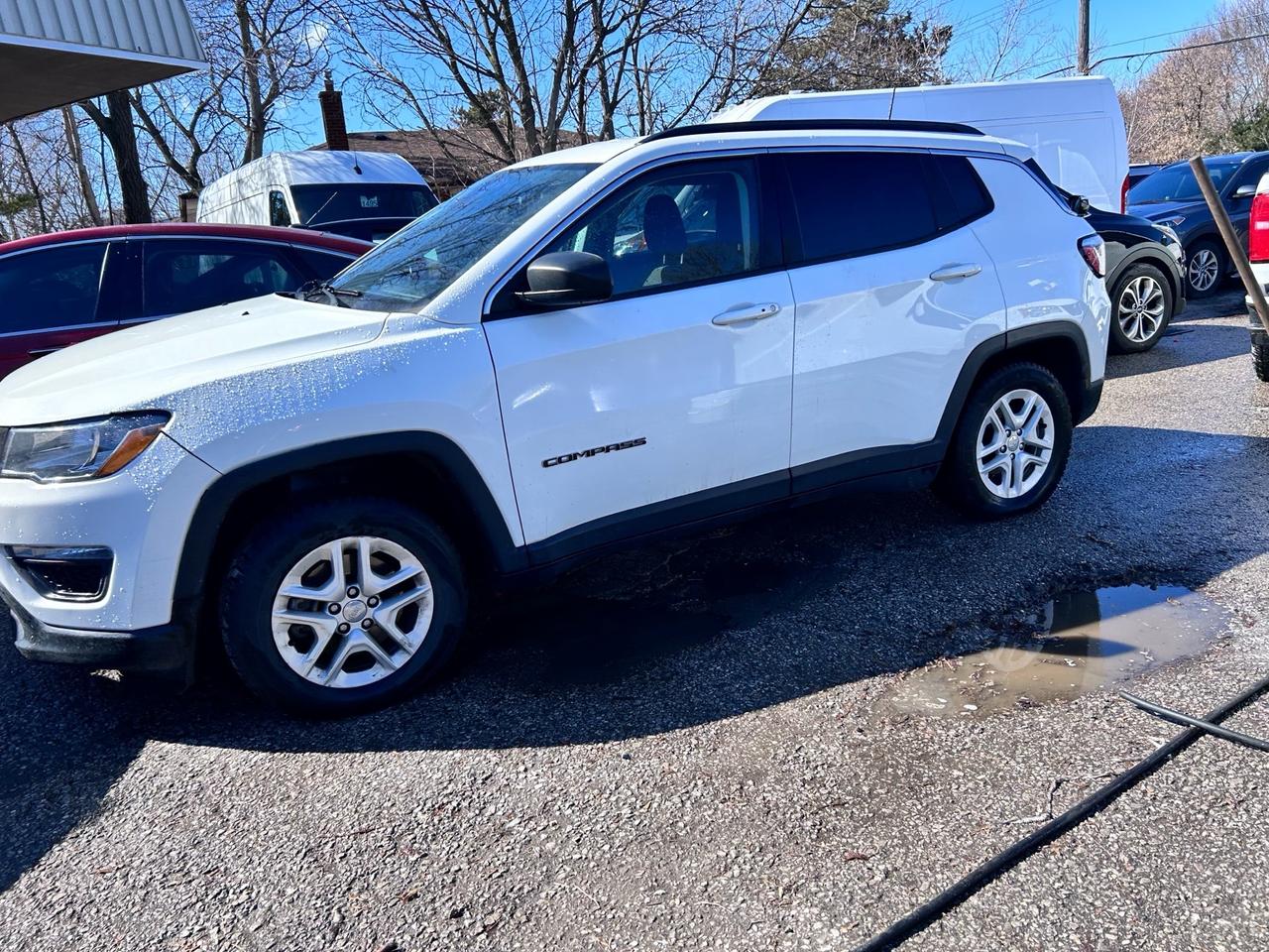 2019 Jeep Compass SPORT FWD Photo3