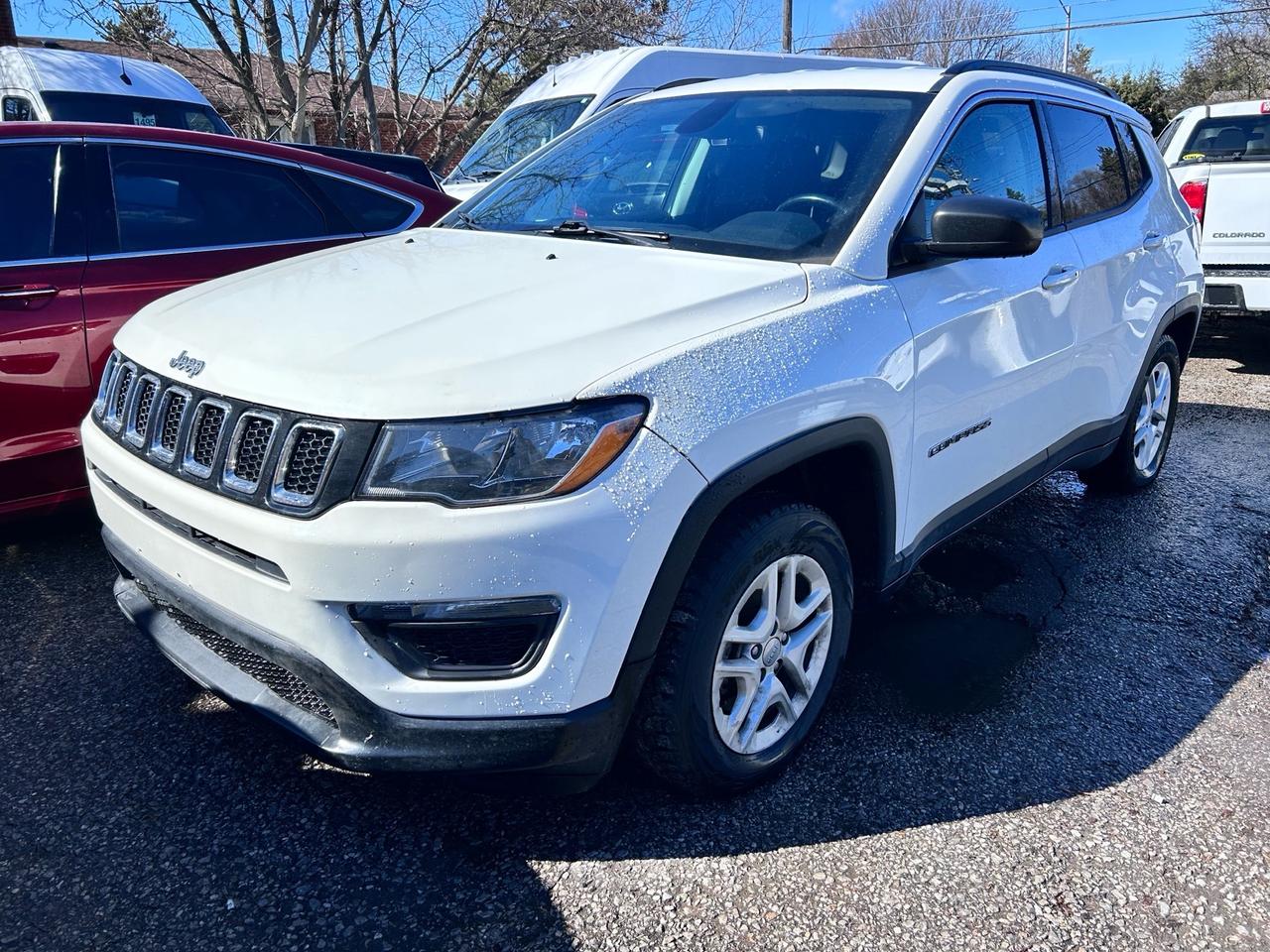 2019 Jeep Compass SPORT FWD Photo0