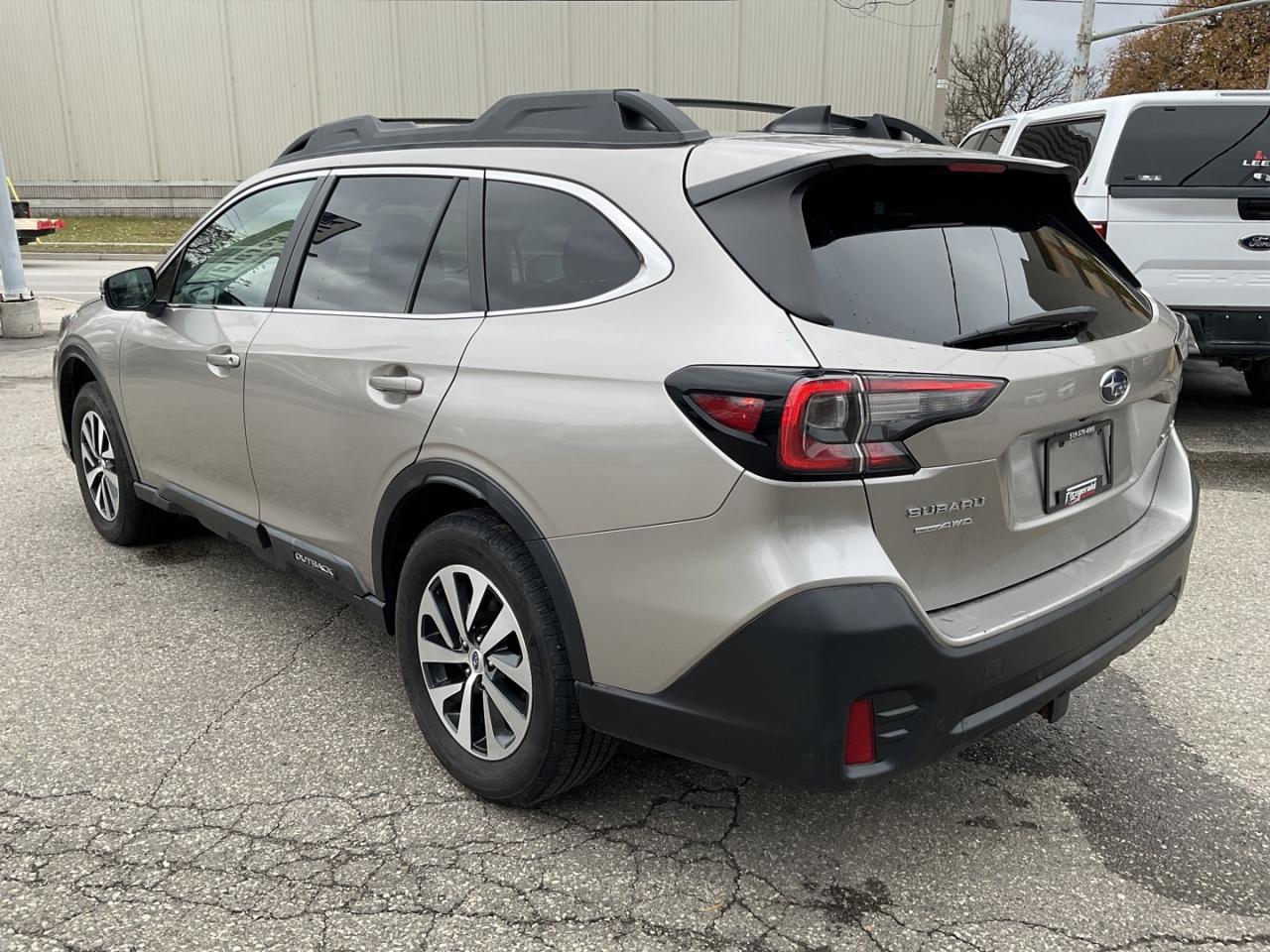 2020 Subaru Outback Touring - EYE SIGHT! BACK-UP CAM! BSM! SUNROOF! Photo4