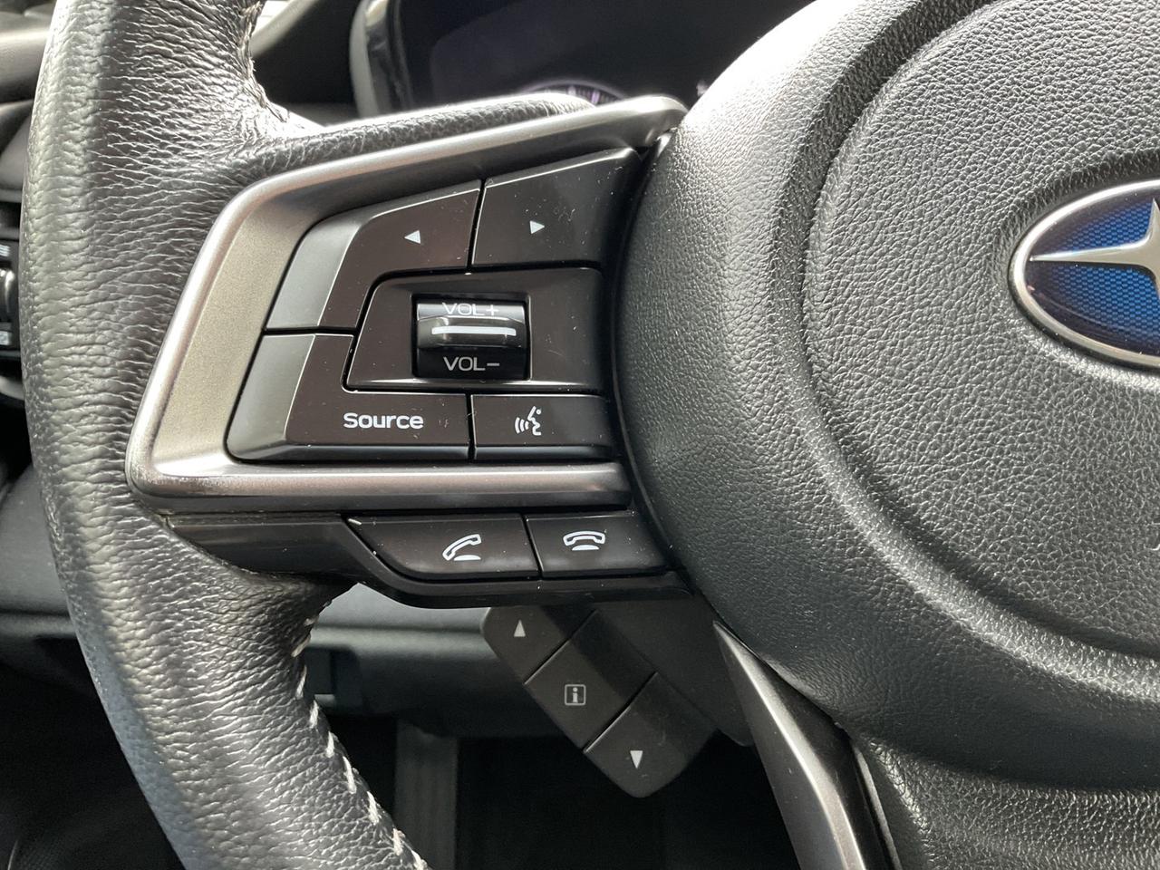 2020 Subaru Outback Touring - EYE SIGHT! BACK-UP CAM! BSM! SUNROOF! Photo