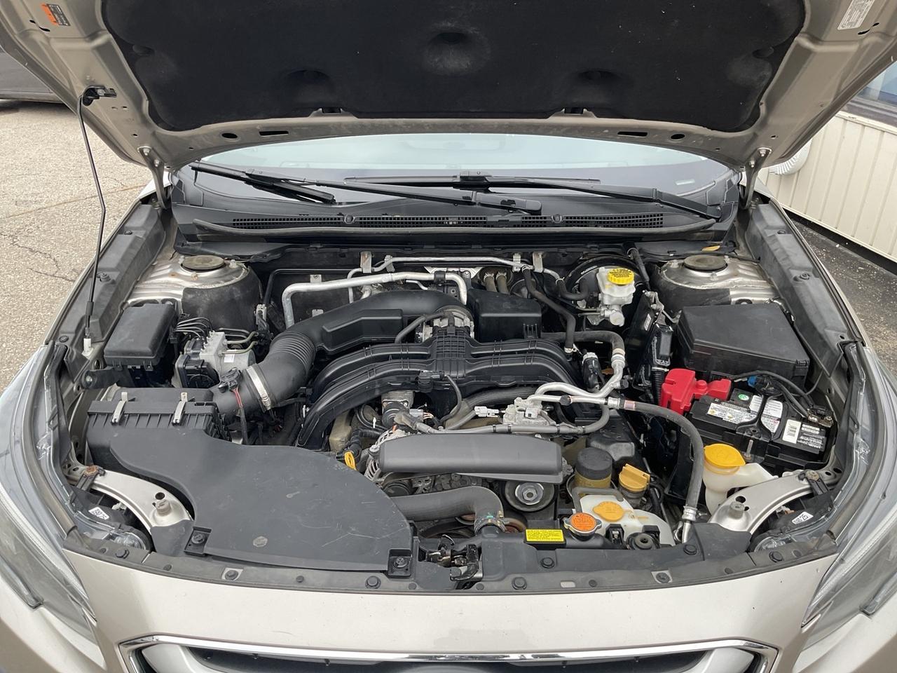 2020 Subaru Outback Touring - EYE SIGHT! BACK-UP CAM! BSM! SUNROOF! Photo