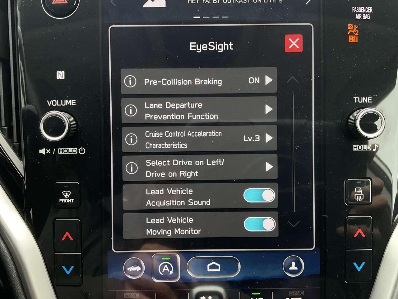 2020 Subaru Outback Touring - EYE SIGHT! BACK-UP CAM! BSM! SUNROOF! Photo