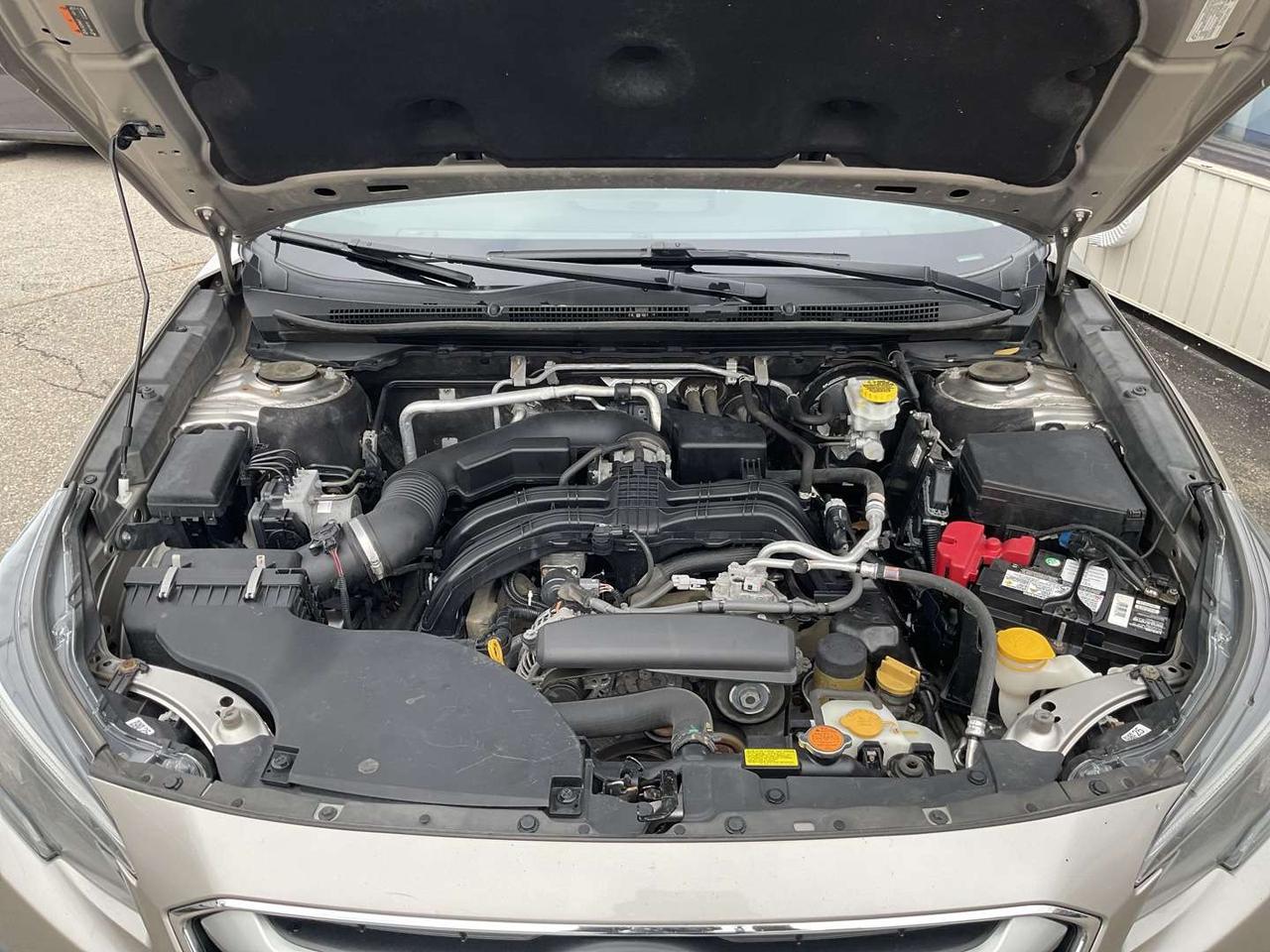 2020 Subaru Outback Touring - EYE SIGHT! BACK-UP CAM! BSM! SUNROOF! Photo