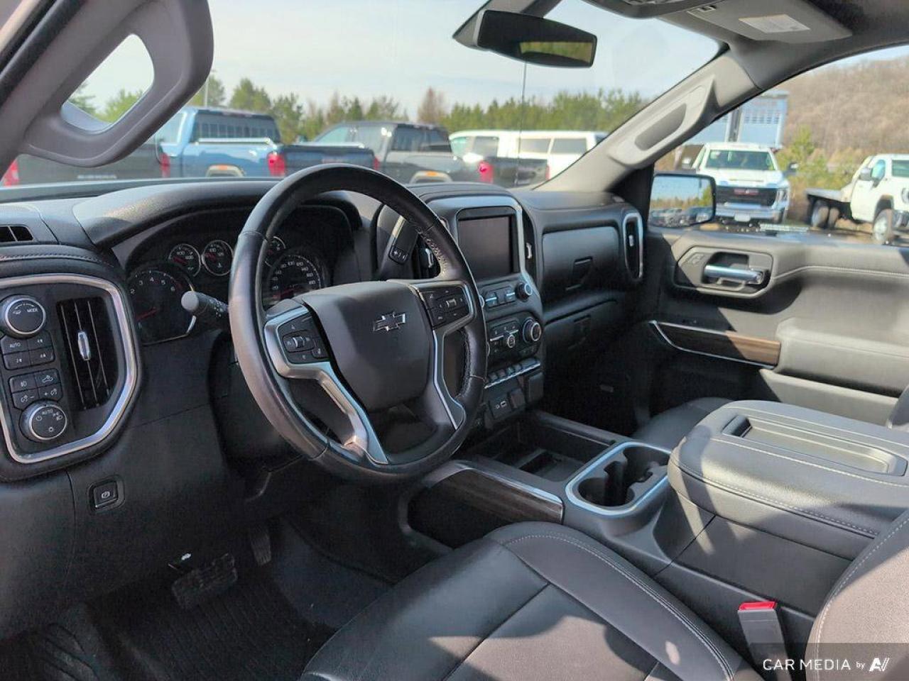 2021 Chevrolet Silverado 1500 LT Trail BossTrail Boss   One Owner   Sunroof   He Photo