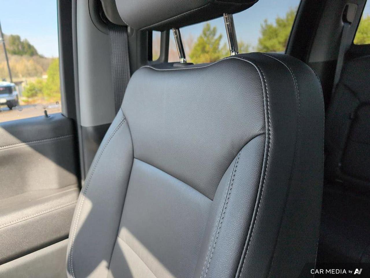 2021 Chevrolet Silverado 1500 LT Trail BossTrail Boss   One Owner   Sunroof   He Photo