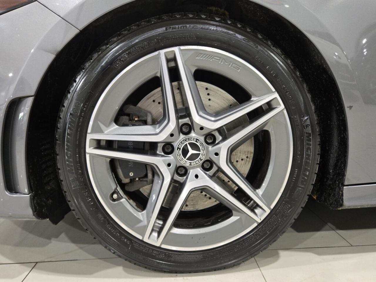 2019 Mercedes-Benz A-Class AMG SPORT PKG 4MATIC HATCH NO ACCIDENT EXCELLENT S Photo