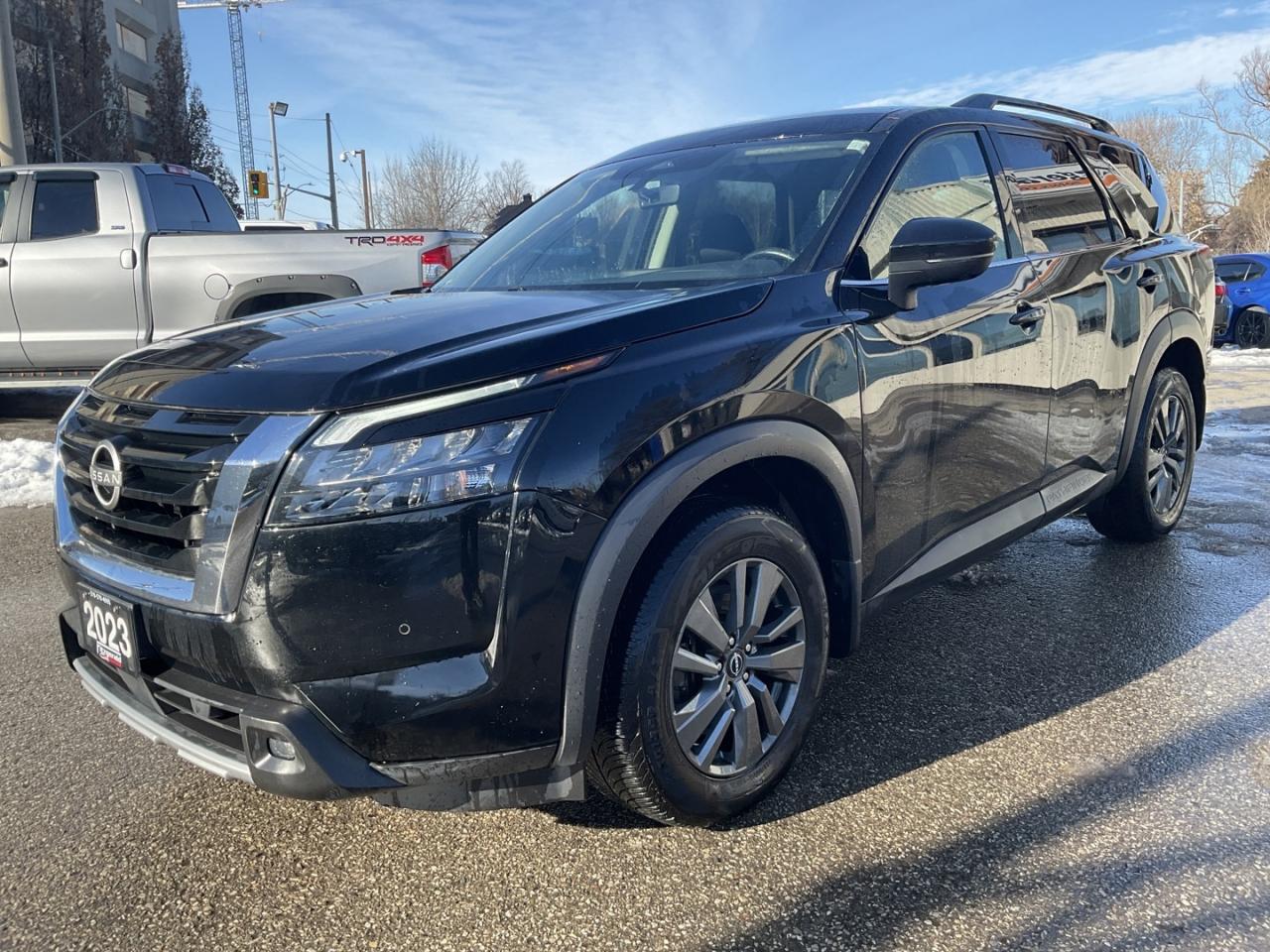 2023 Nissan Pathfinder SV 4WD - CAR PLAY! 360 CAM! BSM! 7 PASS! Photo2