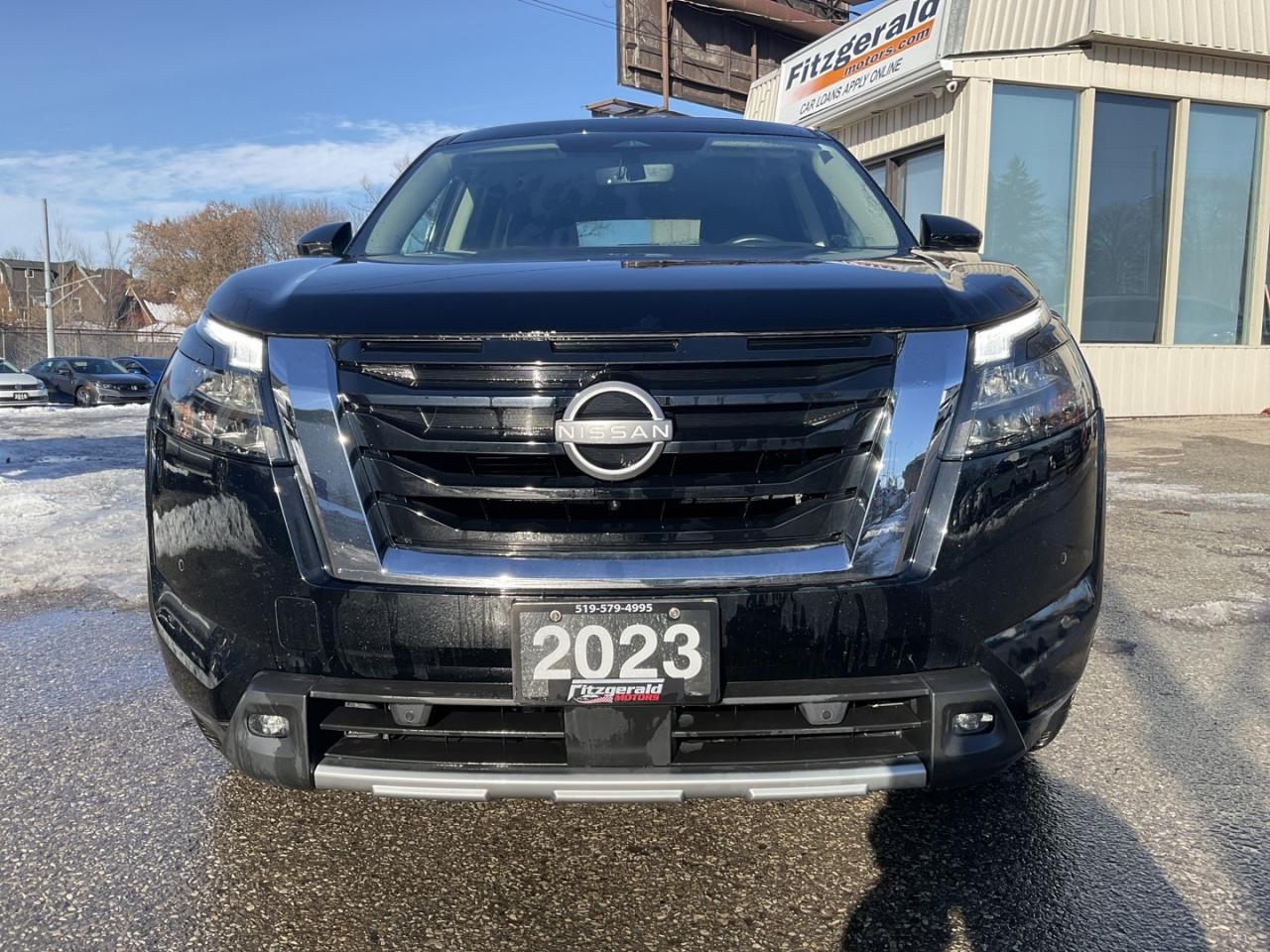 2023 Nissan Pathfinder SV 4WD - CAR PLAY! 360 CAM! BSM! 7 PASS! Photo