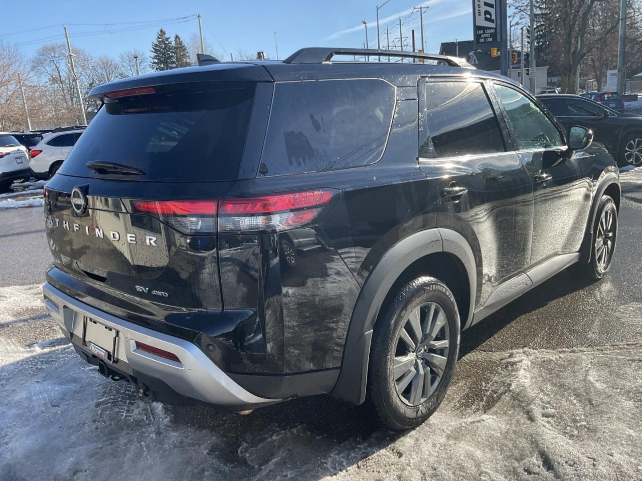 2023 Nissan Pathfinder SV 4WD - CAR PLAY! 360 CAM! BSM! 7 PASS! Photo