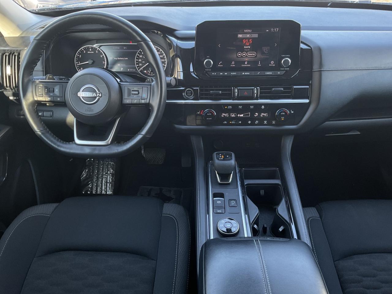 2023 Nissan Pathfinder SV 4WD - CAR PLAY! 360 CAM! BSM! 7 PASS! Photo