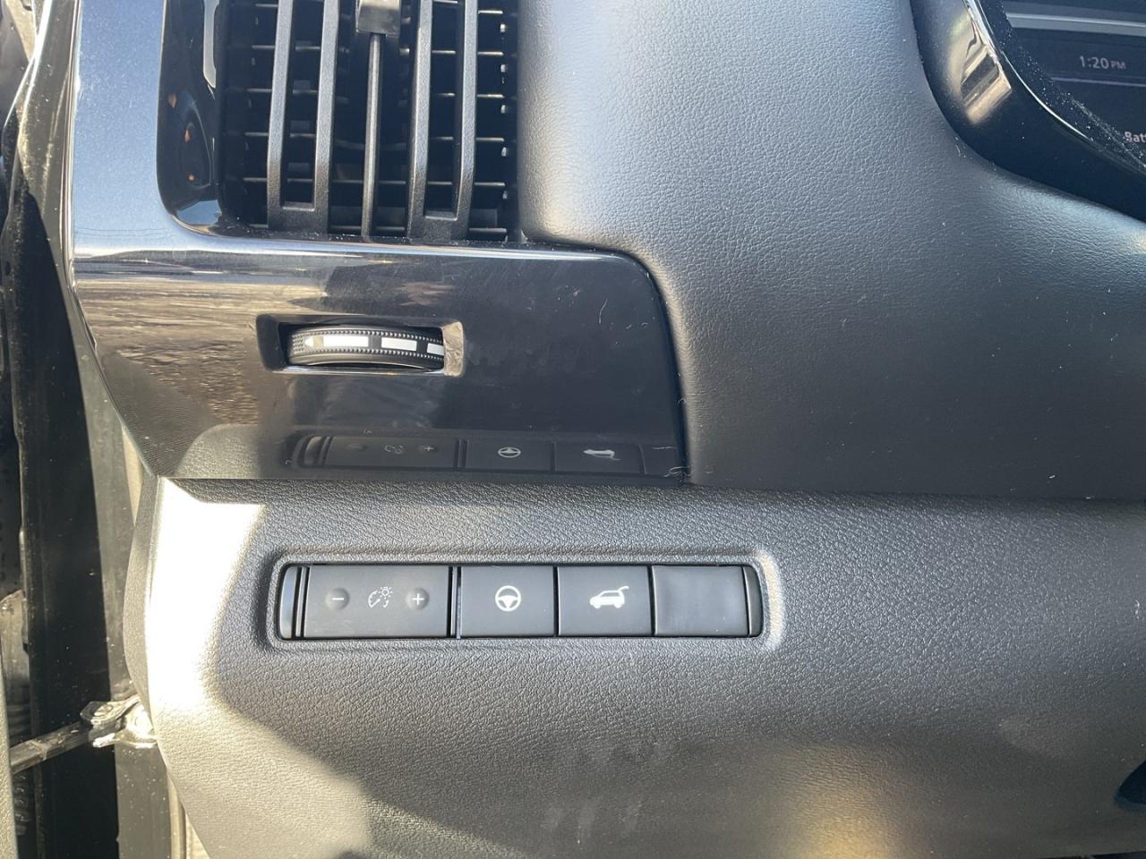 2023 Nissan Pathfinder SV 4WD - CAR PLAY! 360 CAM! BSM! 7 PASS! Photo