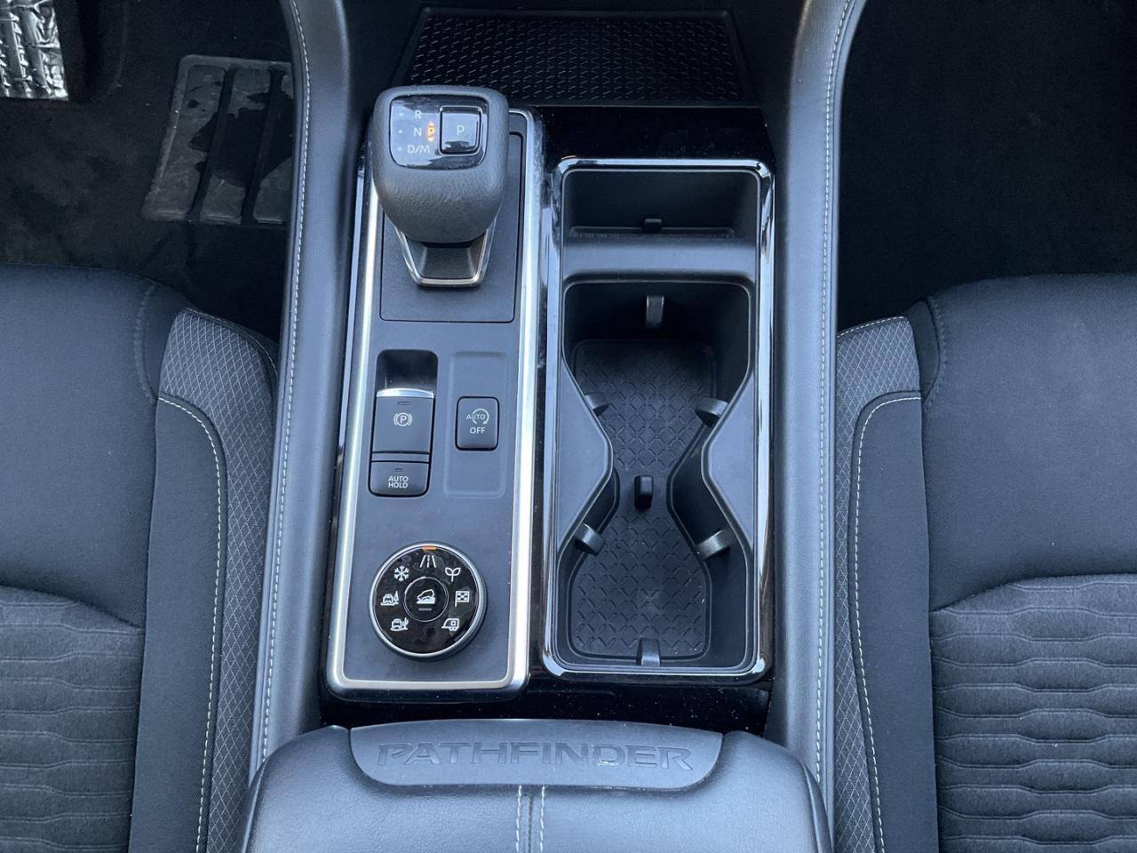 2023 Nissan Pathfinder SV 4WD - CAR PLAY! 360 CAM! BSM! 7 PASS! Photo