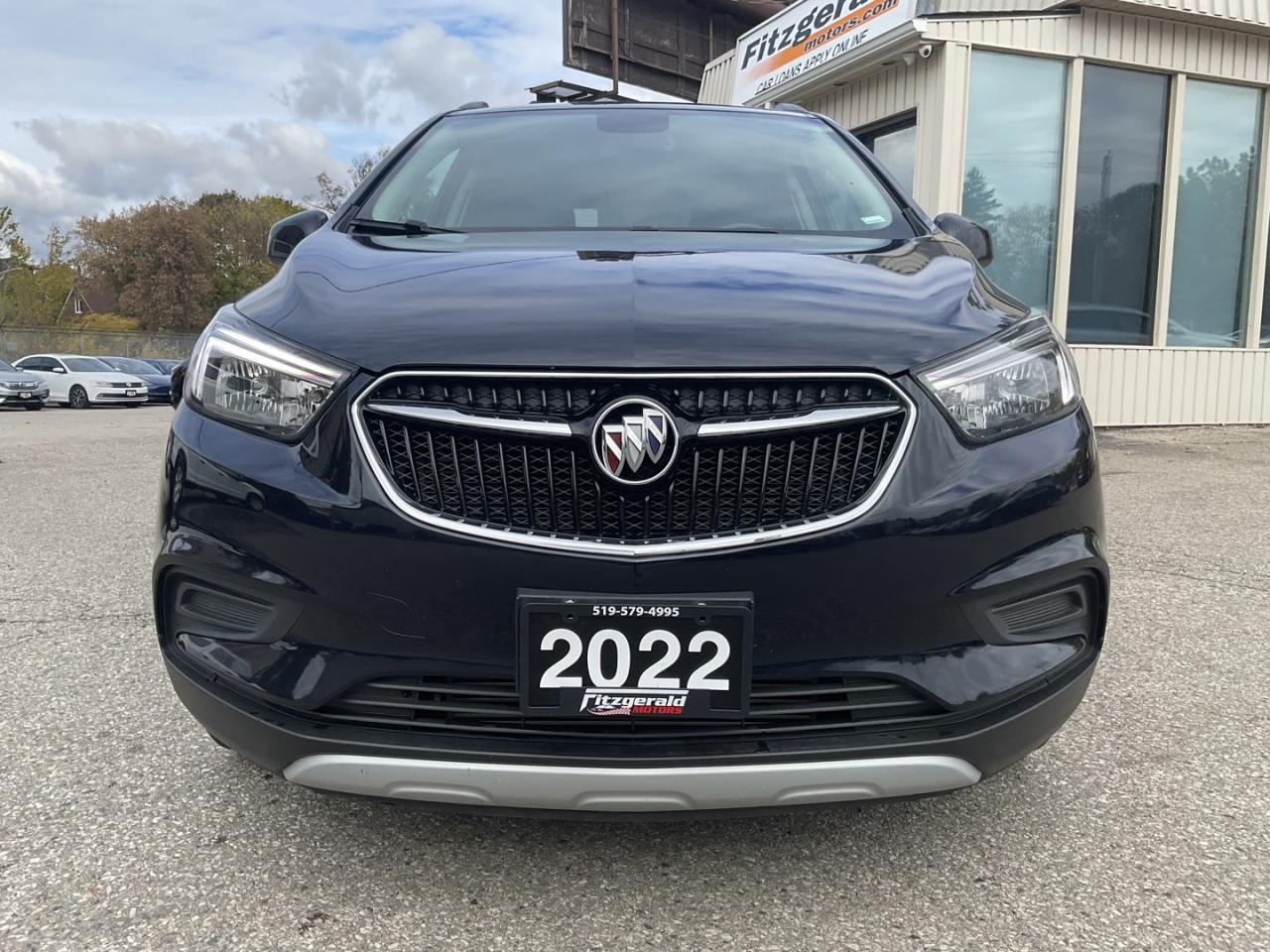 2022 Buick Encore Preferred AWD - CAR PLAY! BACK-UP CAM! BSM! Photo