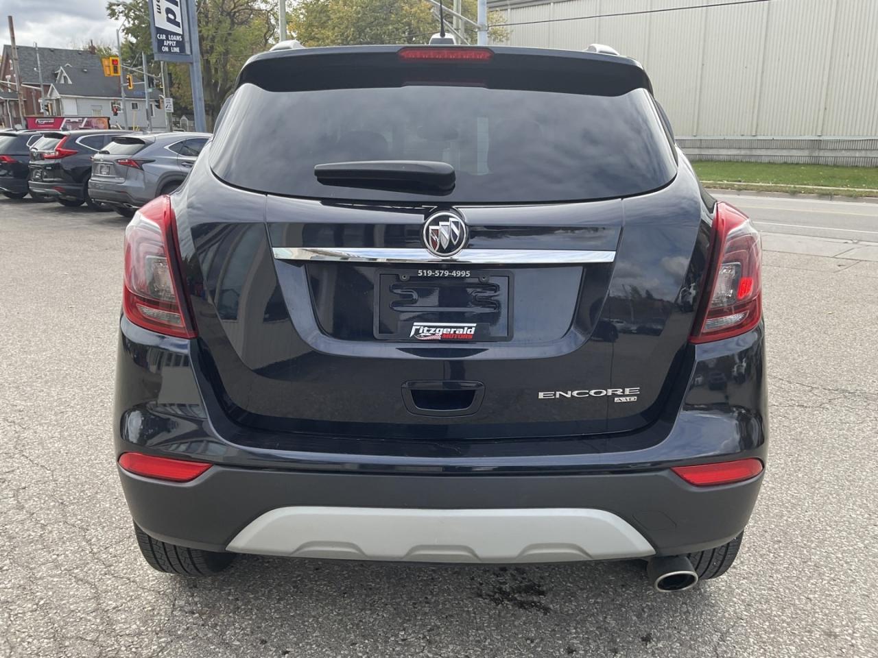 2022 Buick Encore Preferred AWD - CAR PLAY! BACK-UP CAM! BSM! Photo