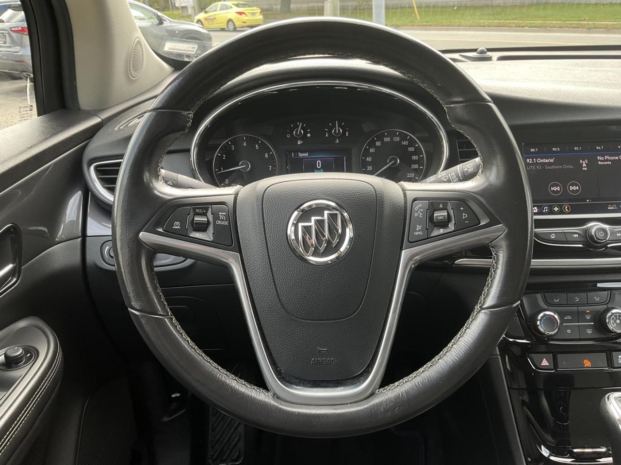 2022 Buick Encore Preferred AWD - CAR PLAY! BACK-UP CAM! BSM! Photo