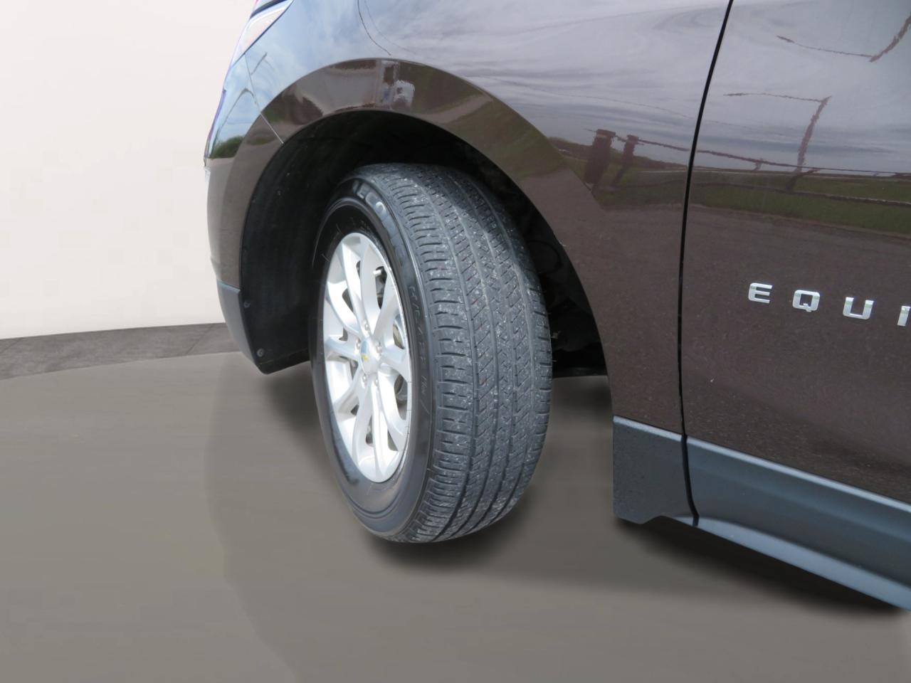 2020 Chevrolet Equinox AWD 4dr LT w/1LT Photo3