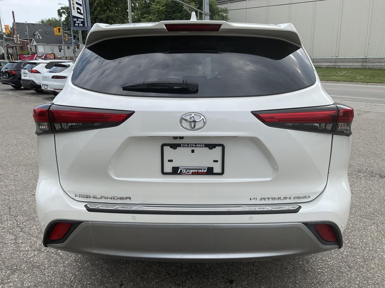 2021 Toyota Highlander Platinum AWD V6 - LTHR! NAV! 360 CAM! HUD! BSM! 7 Photo