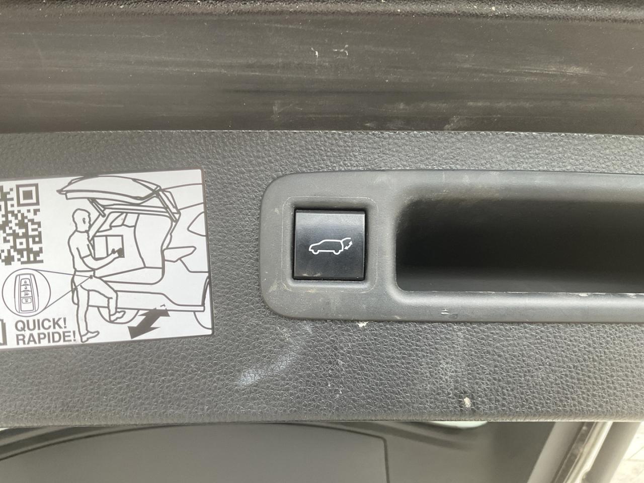 2021 Toyota Highlander Platinum AWD V6 - LTHR! NAV! 360 CAM! HUD! BSM! 7 Photo