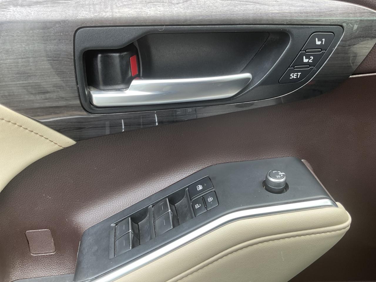 2021 Toyota Highlander Platinum AWD V6 - LTHR! NAV! 360 CAM! HUD! BSM! 7 Photo