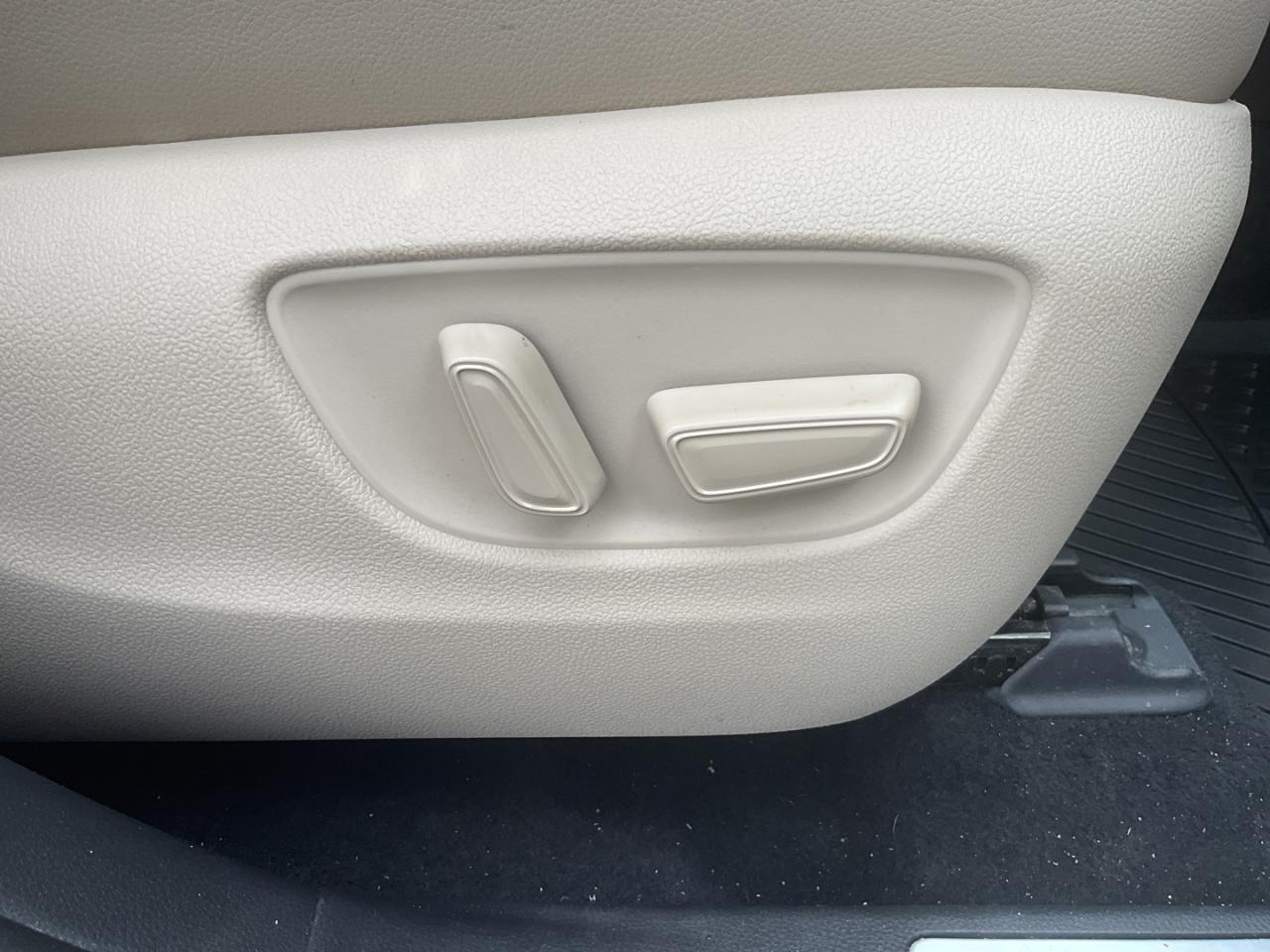 2021 Toyota Highlander Platinum AWD V6 - LTHR! NAV! 360 CAM! HUD! BSM! 7 Photo