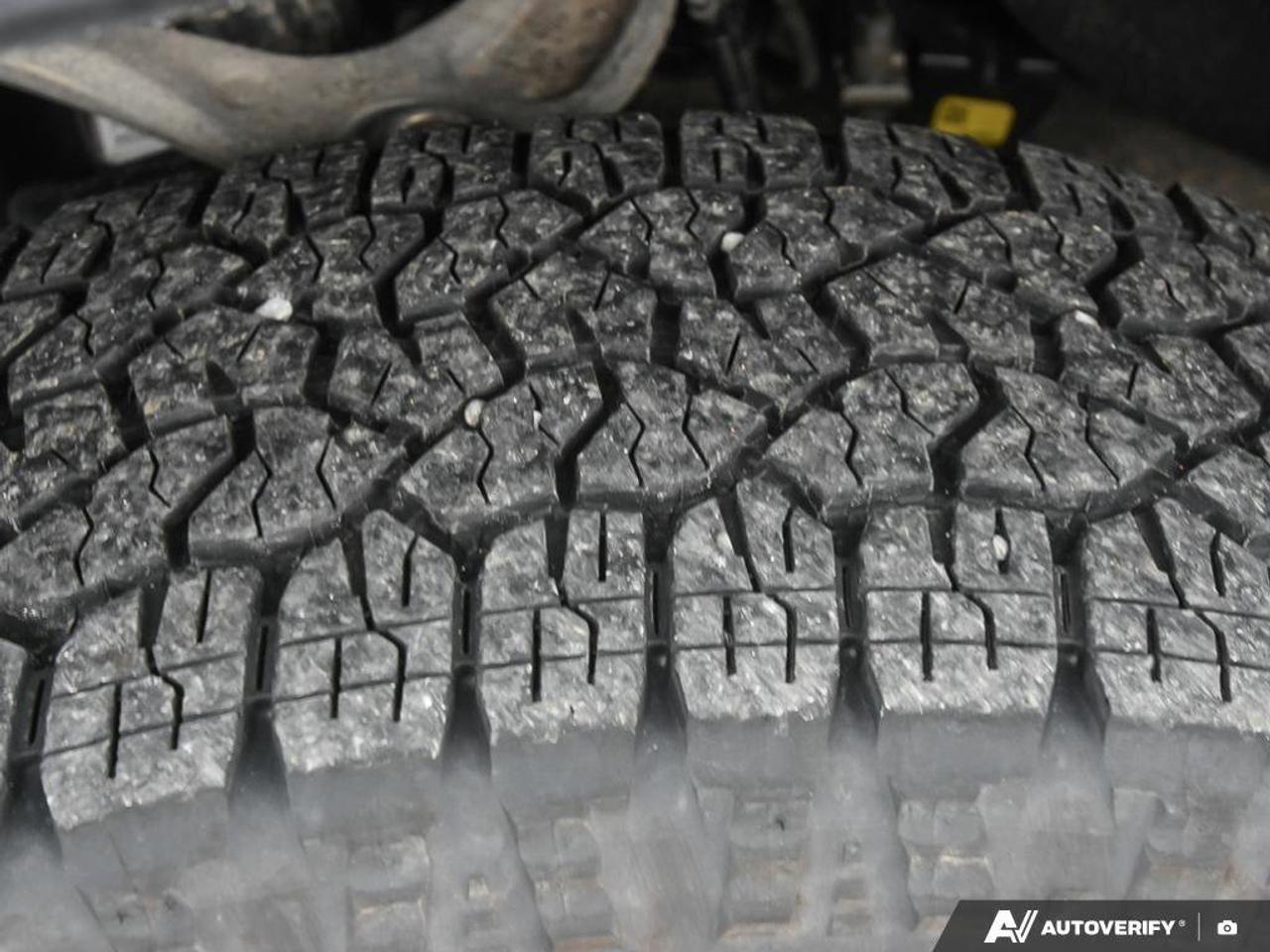 2024 GMC Sierra 1500 AT4AT4 PREMIUM, CREW, DURAMAX, 4X4, ROOF, HTD/COOL Photo