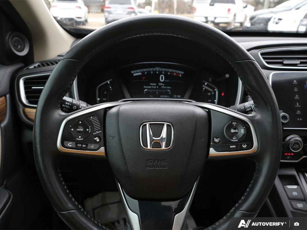 2017 Honda CR-V TouringCERTFIED AS-TRADED, AWD, BACKUP CAM, HEATED Photo