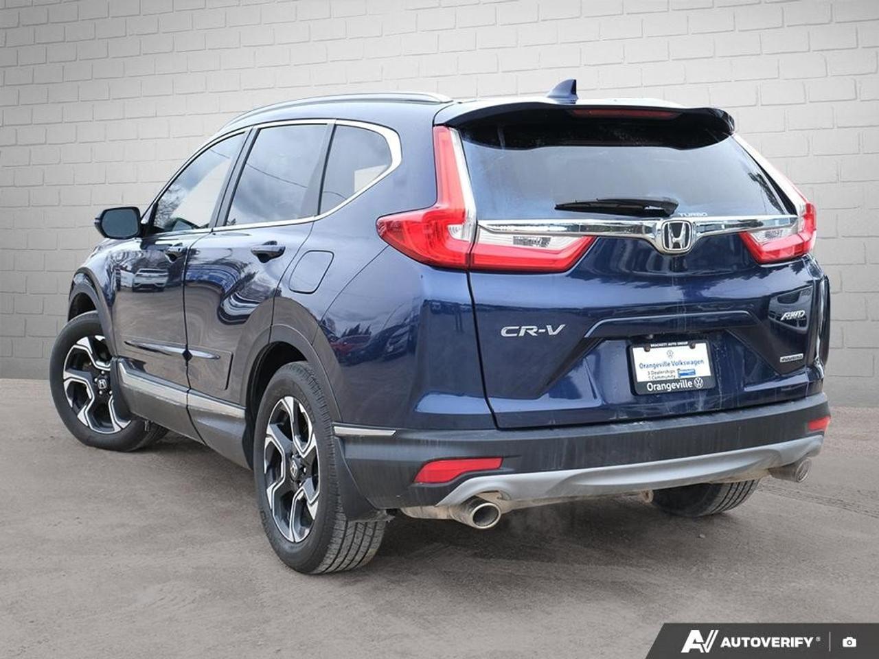 2017 Honda CR-V TouringCERTFIED AS-TRADED, AWD, BACKUP CAM, HEATED Photo