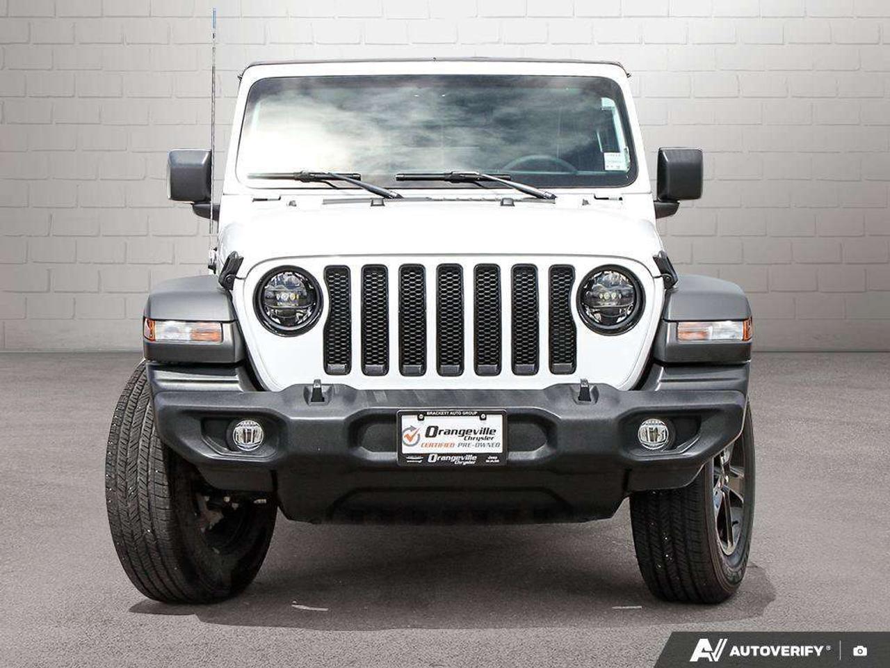 2023 Jeep Wrangler 4x4, One Owner, Accident-Free, Certified, Low KMS! Photo