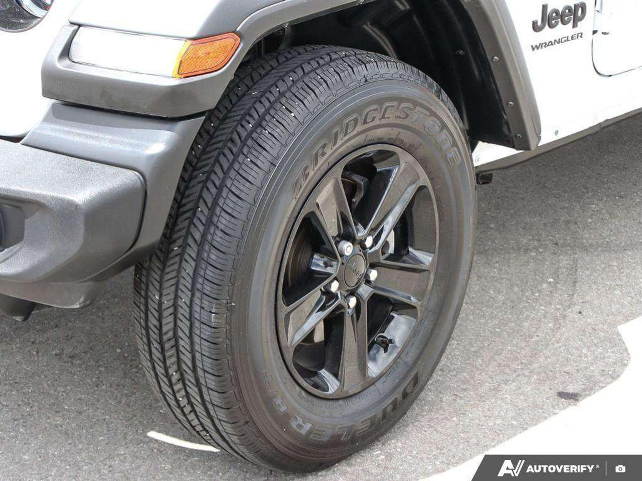 2023 Jeep Wrangler 4x4, One Owner, Accident-Free, Certified, Low KMS! Photo