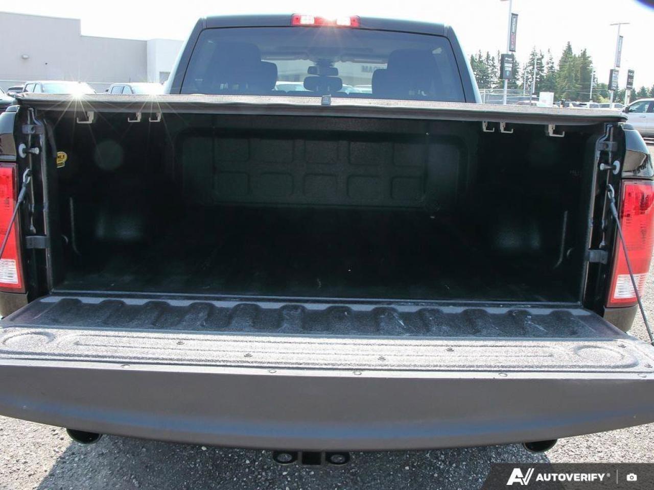 2023 RAM 1500 Classic SLTSLT BLACK, HEMI, CREW, 4X4, NAV, ROOF, HTD CLOT Photo